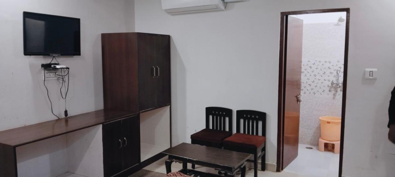 Tiger Guest House Sawai Madhopur Bagian luar foto